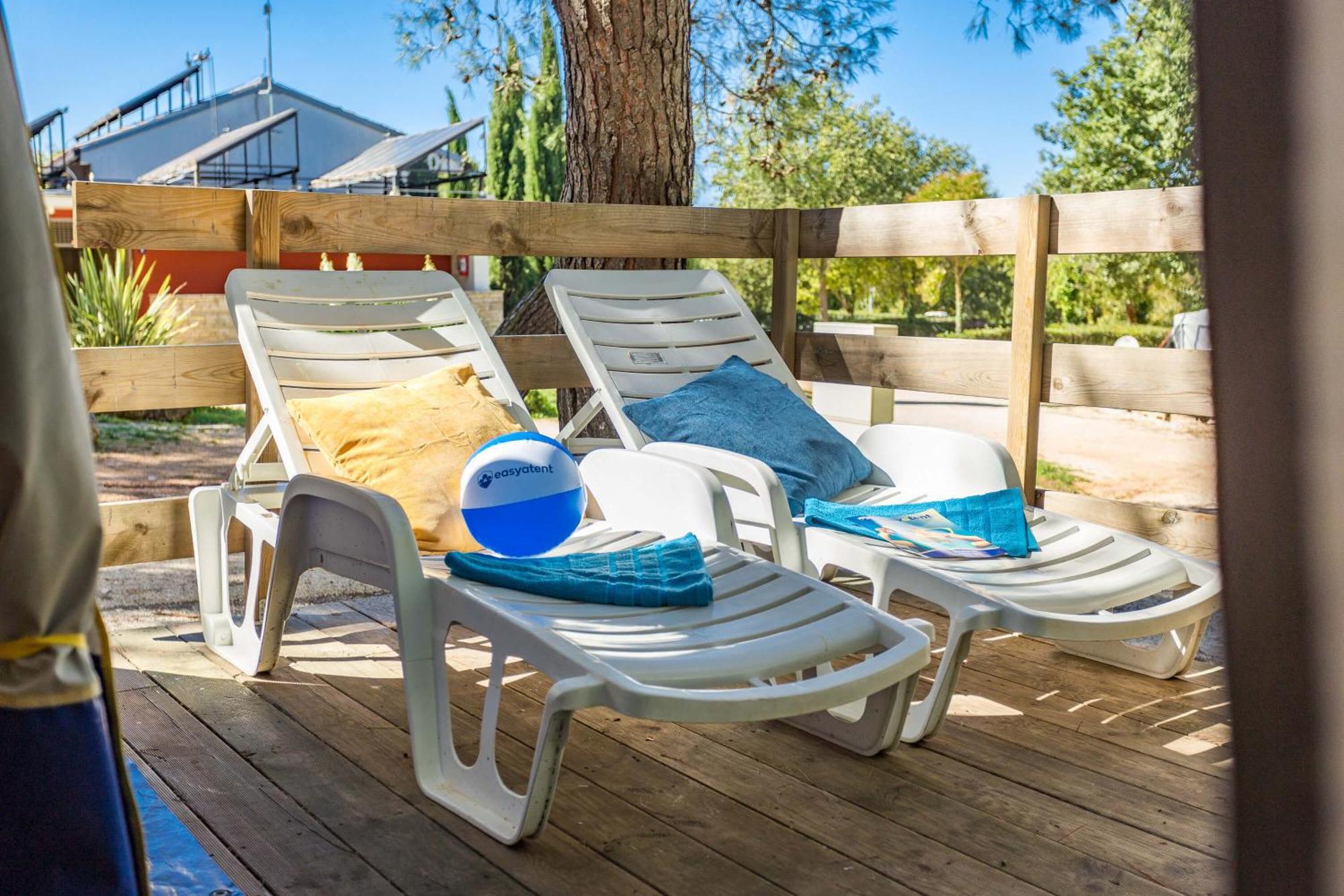 Easyatent Bungalow Tent Lanterna Červar-Porat Δωμάτιο φωτογραφία